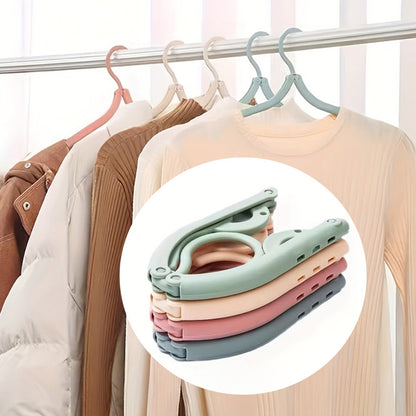 Foldable plastic Cloth Hanger