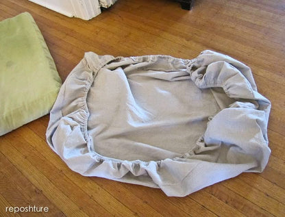 Premium Shine Silk Pillow Cover – Easy Fit